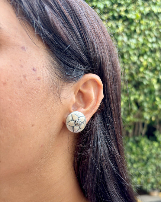 Atasi Silver Studs