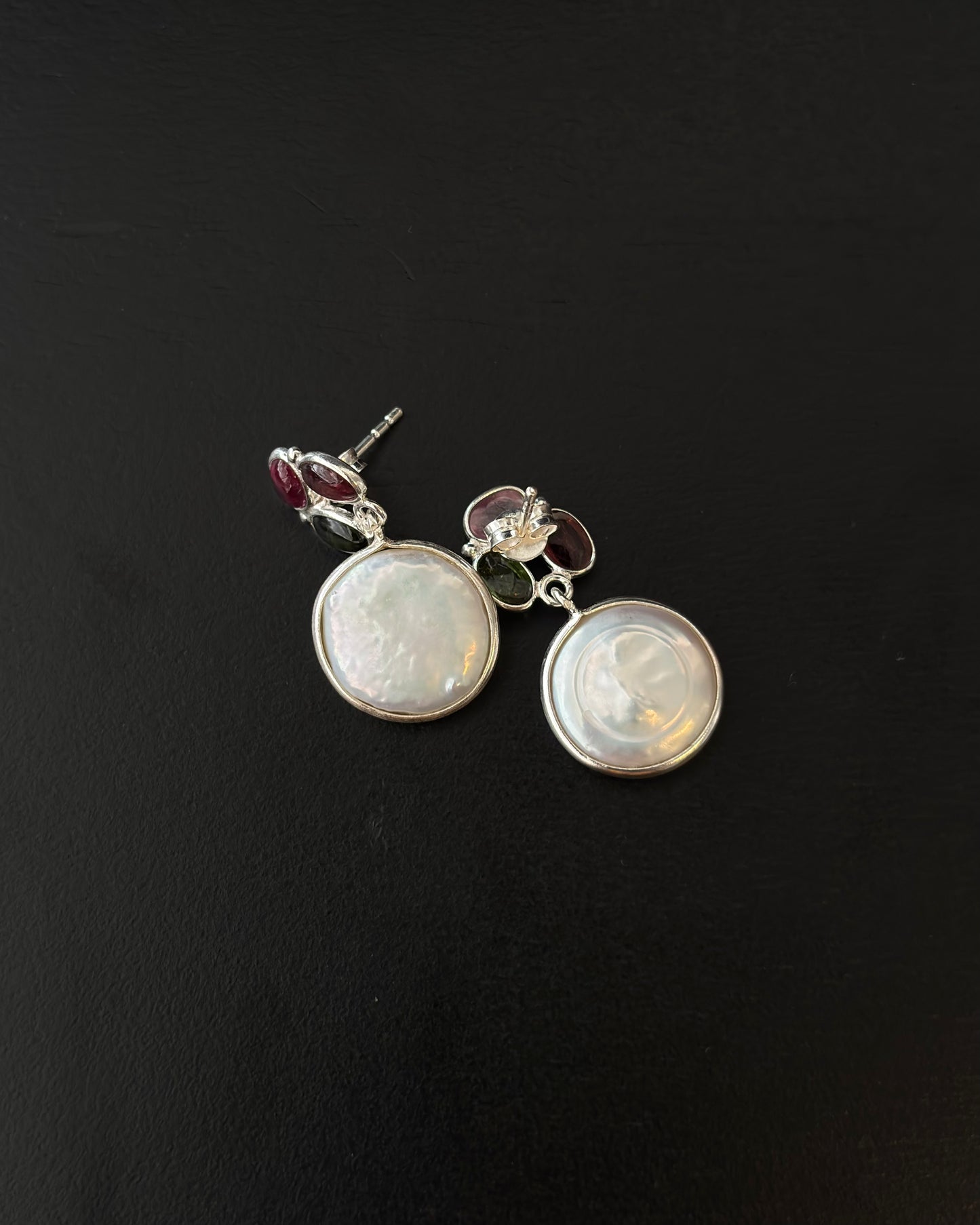Aira Pearl Silver Studs