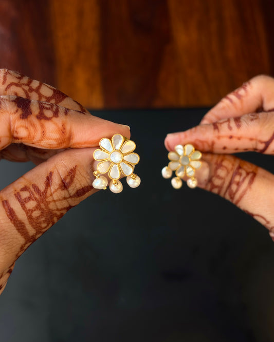 Amita Mother Of Pearls Silver Earrings