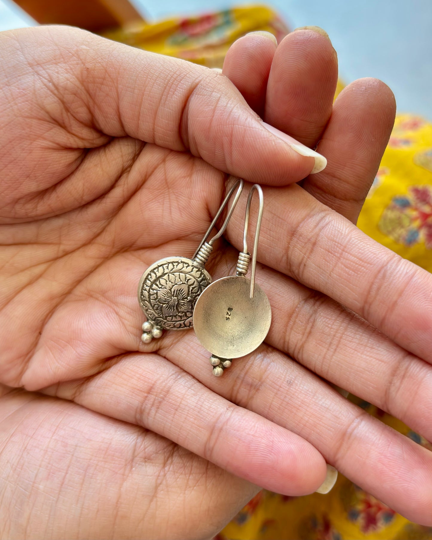Naqsh Engraved Drop Earrings