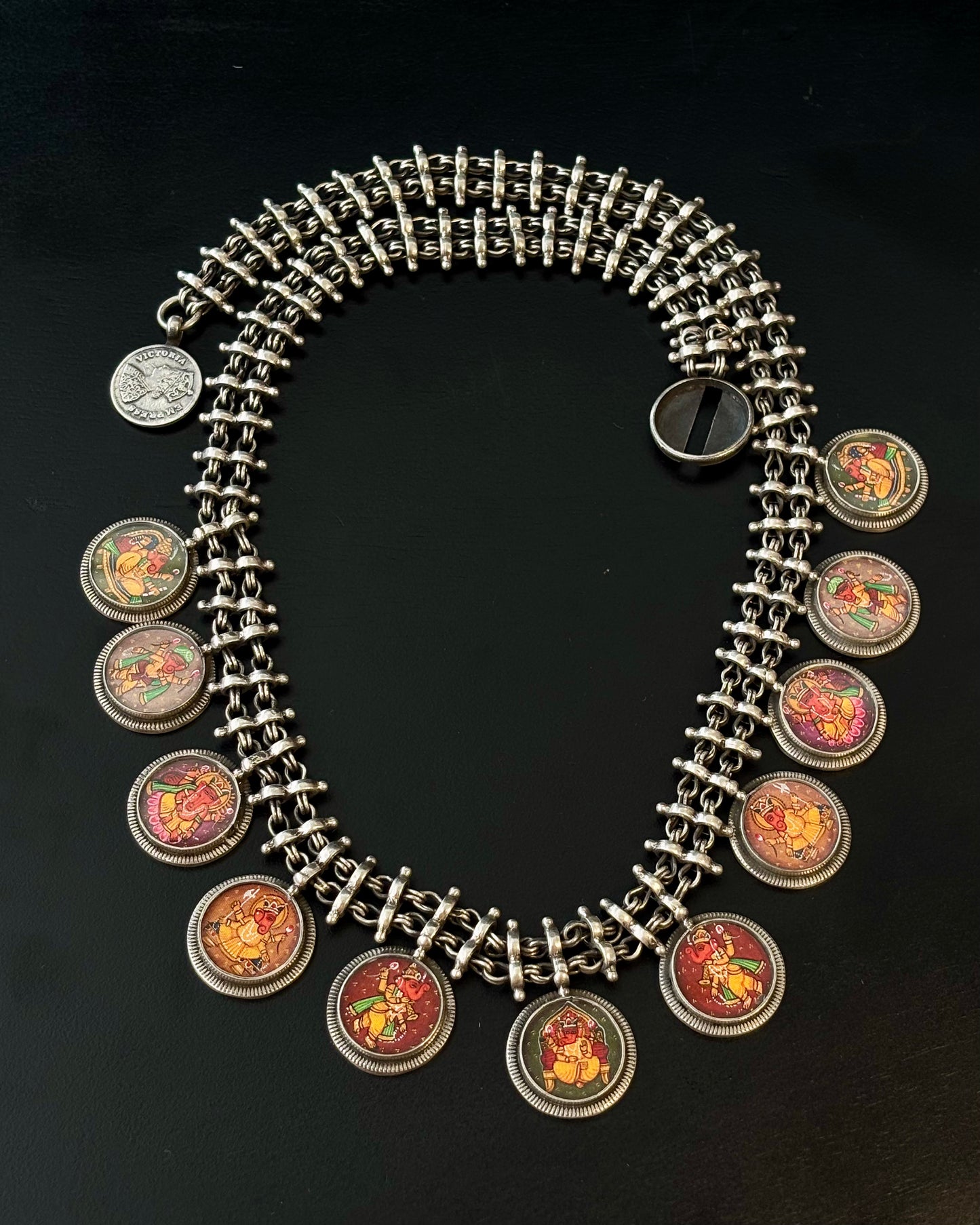 Avyaan Silver Necklace