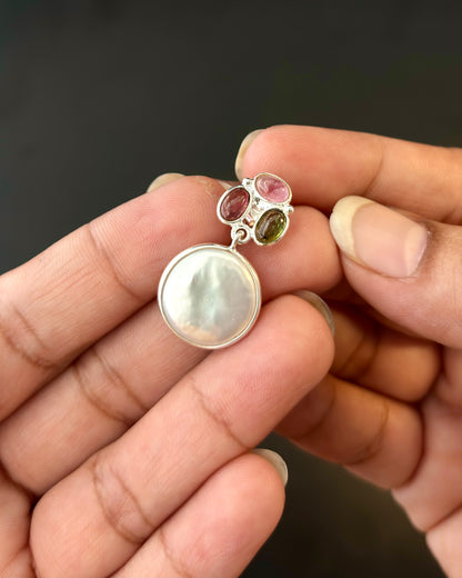Aira Pearl Silver Studs