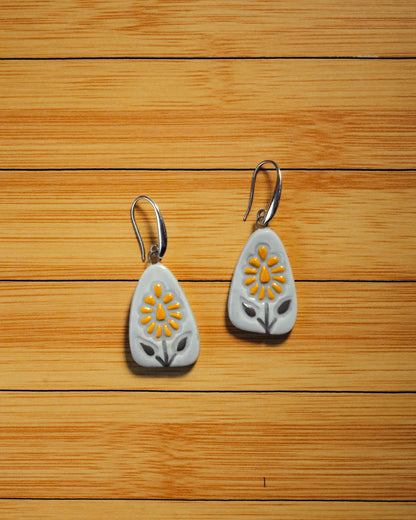 Sanganeri Bloom Ceramic Earrings