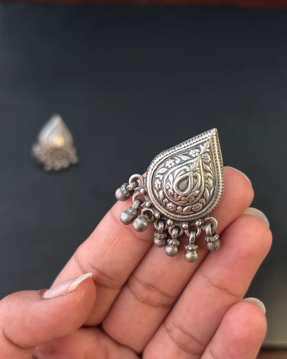 Vamik Silver Studs