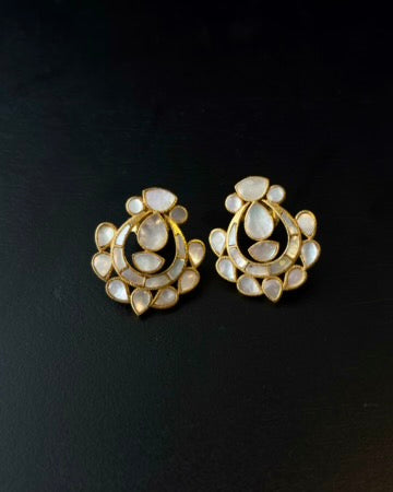 Tisya  Mother Of Pearls Silver Studs
