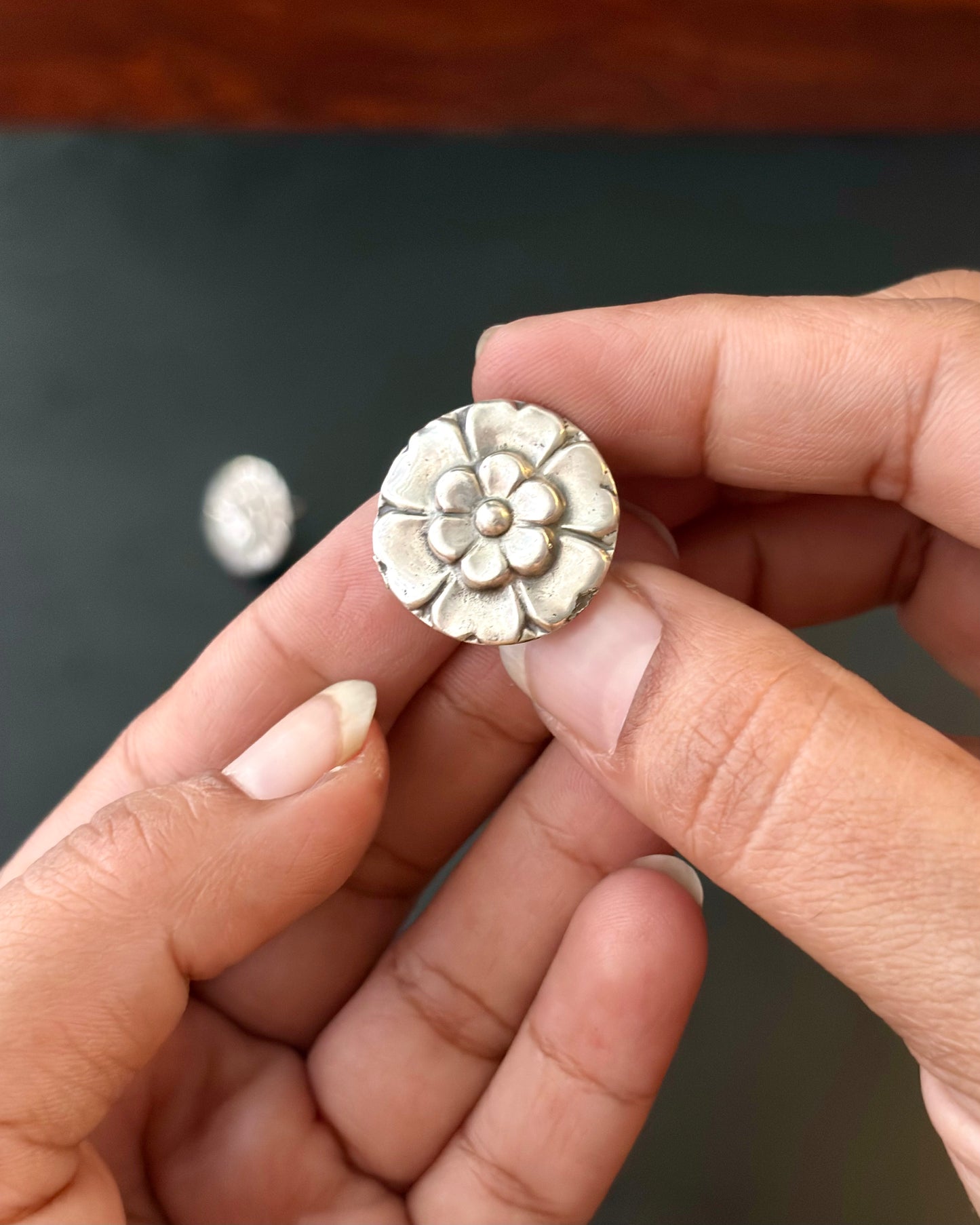 Pair of silver floral earrings, 92.5 silver earrings