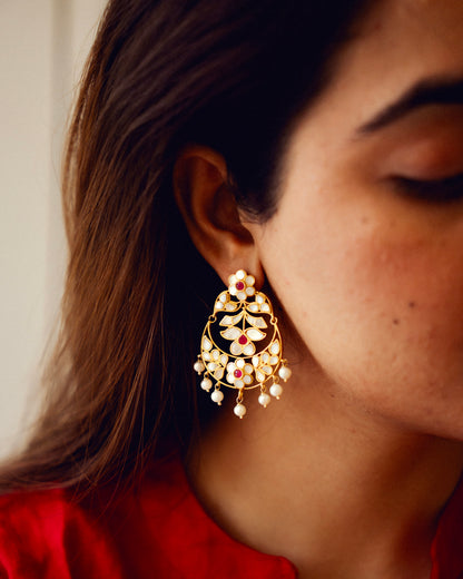 Vyoma Mother Of Pearls Silver ChandBali Earrings