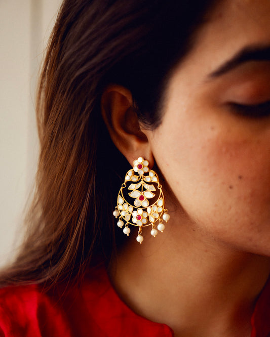 Vyoma Mother Of Pearls Silver ChandBali Earrings