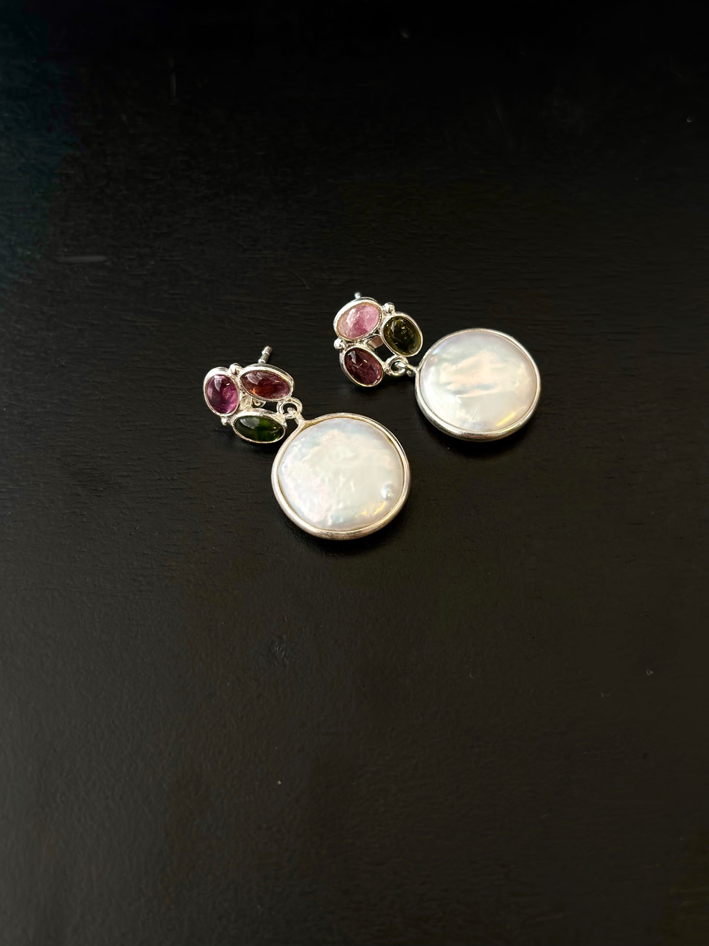 Aira Pearl Silver Studs