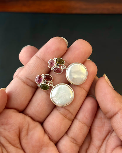 Aira Pearl Silver Studs