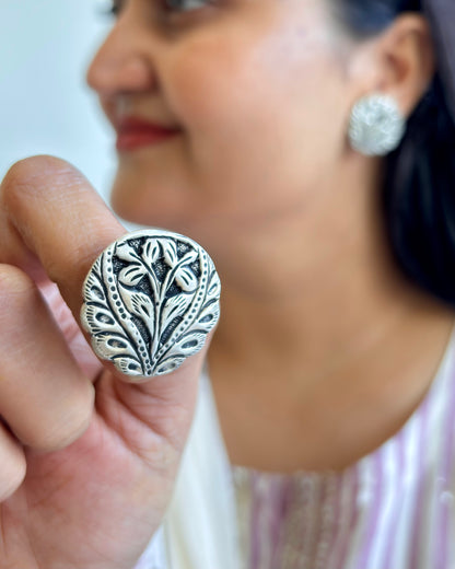 Tarulika Chitai Silver Earrings