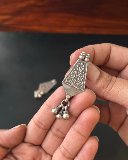 Bheeli Silver Studs