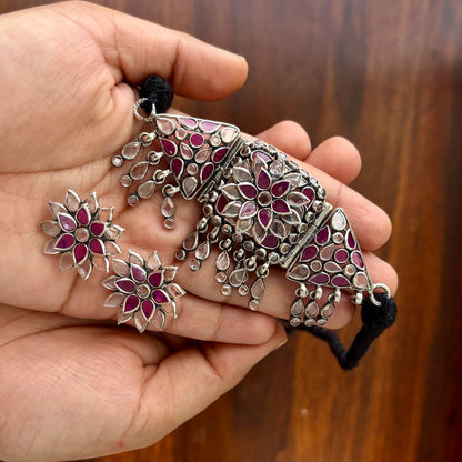 Saanvi Choker Set