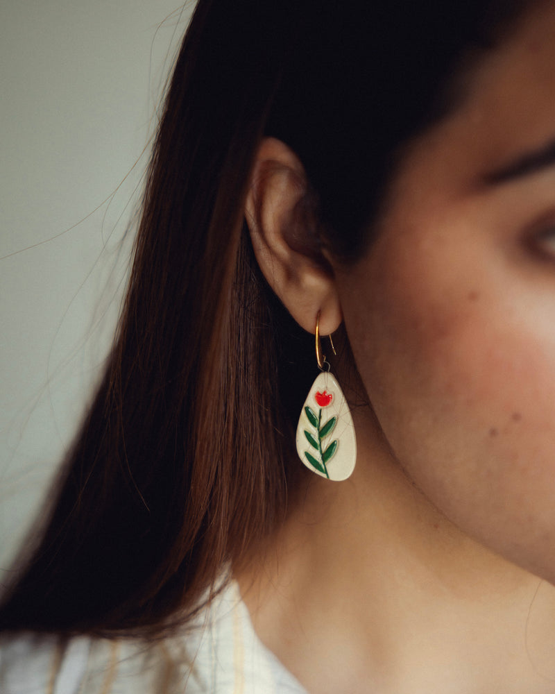 Aster Poppy Ceramic Earrings
