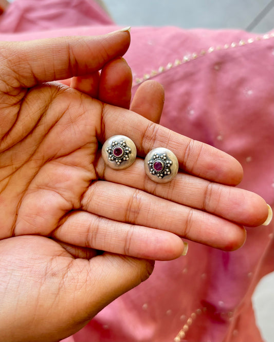 Riti Silver Studs