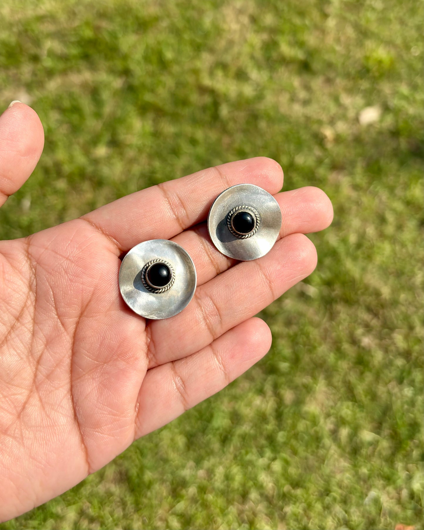 Ansh Silver Studs - Black Onyx